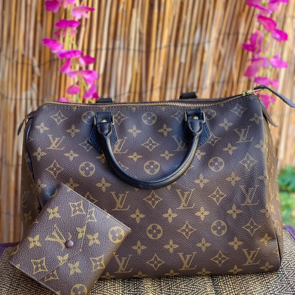Louis Vuitton Handbags - 🌸Auth Louis Vuitton Speedy 30 and wallet🌸